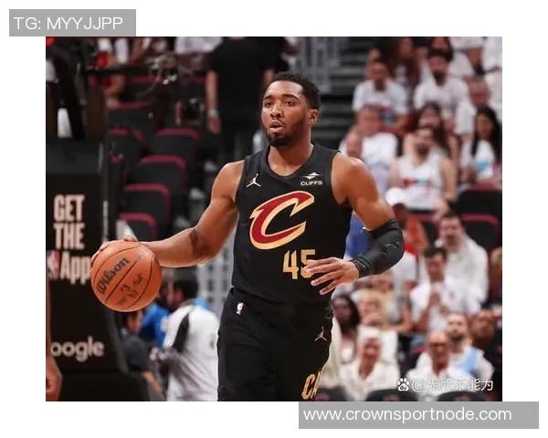 米切尔追平骑士队历史记录成为第二位至少20次砍40分的球员 米切尔追平骑士队历史记录成为第二位至少20次砍40分的球员